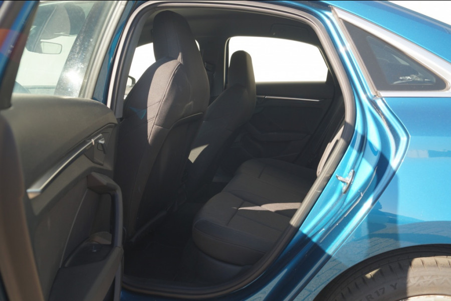 Audi A3 30 TFSI 110pk Automaat Business Edition -NAVI-ECC-