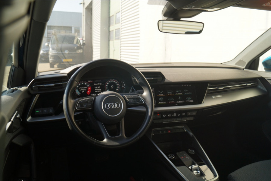 Audi A3 30 TFSI 110pk Automaat Business Edition -NAVI-ECC-