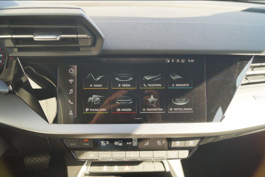 Audi A3 30 TFSI 110pk Automaat Business Edition -NAVI-ECC-