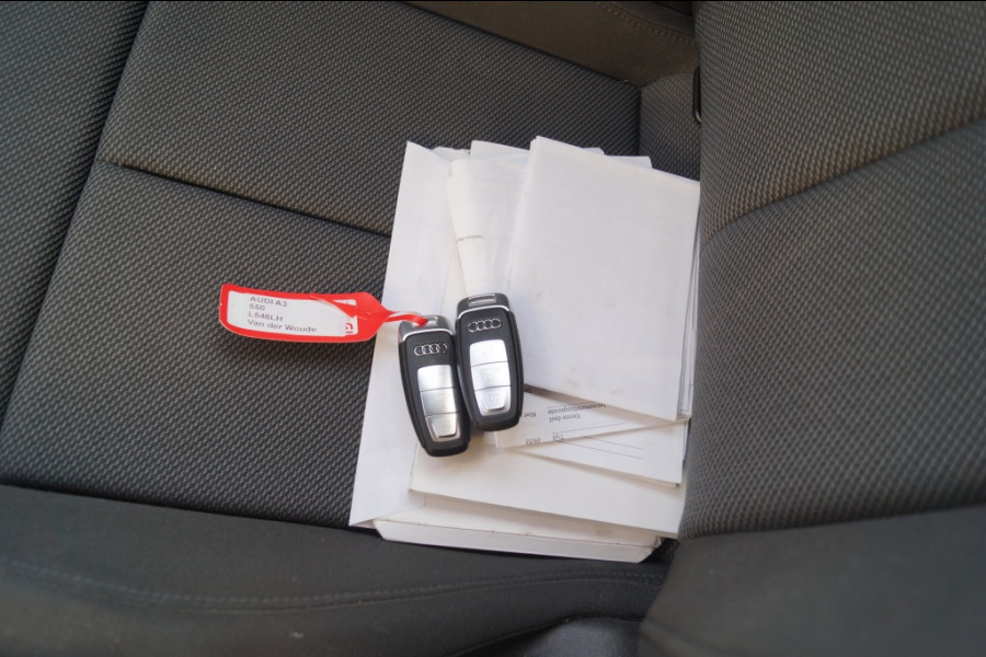 Audi A3 30 TFSI 110pk Automaat Business Edition -NAVI-ECC-