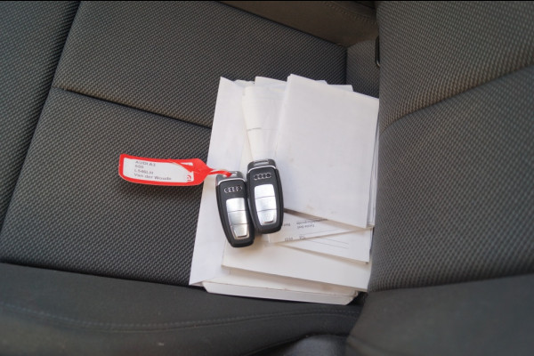Audi A3 30 TFSI 110pk Automaat Business Edition -NAVI-ECC-