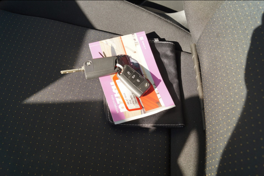 Seat Ibiza 1.0 EcoTSI Style -ECC-PDC-LMV-CARPLAY-DAB-