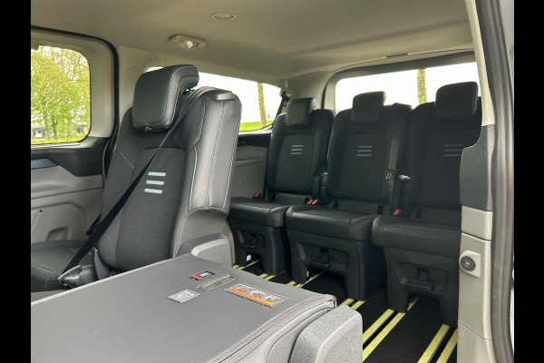 Ford E-Tourneo Custom 340 L2H1 Active 65 kWh 218PK | Tot € 4.000 klantvoordeel* | Elektr. schuifdeuren | verw. stoelen |B&O | ACC | Excl. BTW € 49665