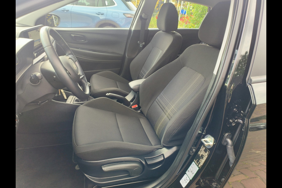 Hyundai Bayon 1.0 T-GDI Comfort Smart Rijklaar + Fabrieksgarantie Henk Jongen Auto's in Helmond,  al 50 jaar service zoals 't hoort!