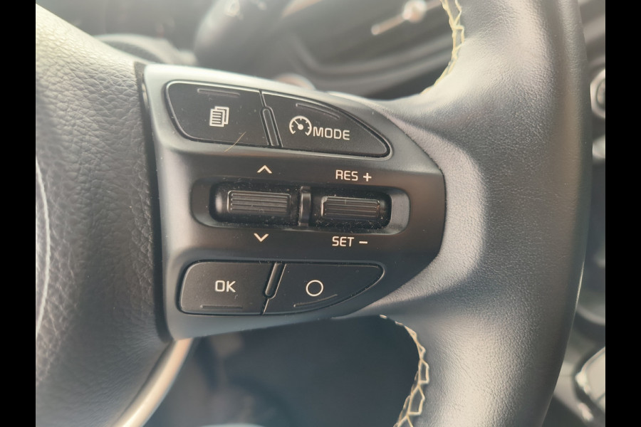 Nissan QASHQAI 1.3 MHEV Xtronic N-Connecta uit 2025 Rijklaar + Fabrieksgarantie  Automaat  Panorama-dak Henk Jongen Auto's in Helmond,  al 50 jaar service zoals 't hoort!