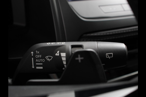 Nissan QASHQAI 1.3 MHEV Automaat N-Connecta Navigatie Climate Control Sfeerverlichting Camera 360 Led Dab Verwarmde voorstoelen Adaptieve Cruise Control Digitale Cockpit Lichtmetalen Velgen