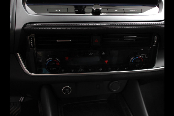 Nissan QASHQAI 1.3 MHEV Automaat N-Connecta Navigatie Climate Control Sfeerverlichting Camera 360 Led Dab Verwarmde voorstoelen Adaptieve Cruise Control Digitale Cockpit Lichtmetalen Velgen