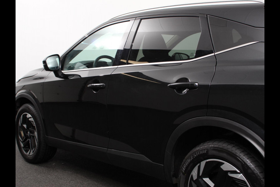 Nissan QASHQAI 1.3 MHEV Automaat N-Connecta Navigatie Climate Control Sfeerverlichting Camera 360 Led Dab Verwarmde voorstoelen Adaptieve Cruise Control Digitale Cockpit Lichtmetalen Velgen