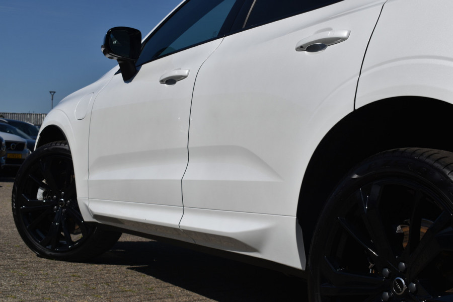 Volvo XC60 T8 AWD 455PK Plug-in Hybrid Ultra Black Edition | HUD | Luchtvering | Panodak | H&K | 360 Camera | 21"LMV | Stoelverwarming |