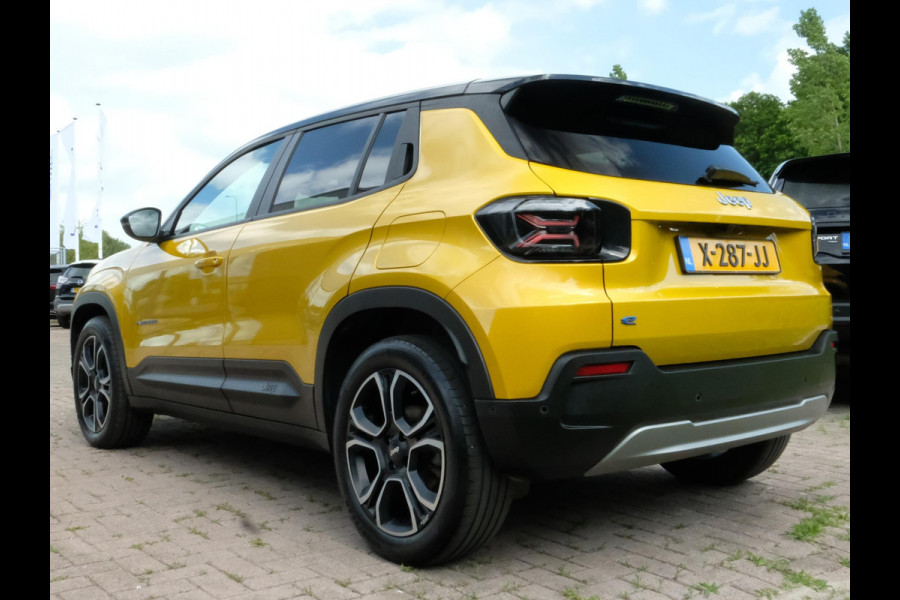 Jeep Avenger 1st Edition 54 kWh 165 PK | 54 KWH | CarPlay | Navigatie | LED verlichting | Lichtmetalen velgen | Two - Tone | Elektrische klep |