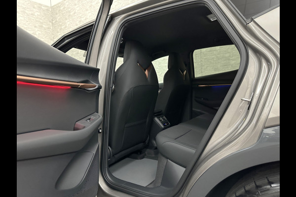 CUPRA Tavascan 77 kWh Aero-pack | Nieuw! | Winter-Pack | Warmtepomp | Verlengde Fabrieksgarantie | 7x Op Voorraad | Adaptive Cruise Control | 3-Zone Clima | Verwarmde Voorruit | Keyless-Entry | Sfeerverlichting | Stoelverwarming | Carplay | Stuurverwarming | Getint Glas | 19 inch | Lane-Assist | Camera | Draadloos Laden |