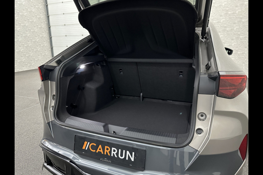 CUPRA Tavascan 77 kWh Aero-pack | Nieuw! | Winter-Pack | Warmtepomp | Verlengde Fabrieksgarantie | 7x Op Voorraad | Adaptive Cruise Control | 3-Zone Clima | Verwarmde Voorruit | Keyless-Entry | Sfeerverlichting | Stoelverwarming | Carplay | Stuurverwarming | Getint Glas | 19 inch | Lane-Assist | Camera | Draadloos Laden |