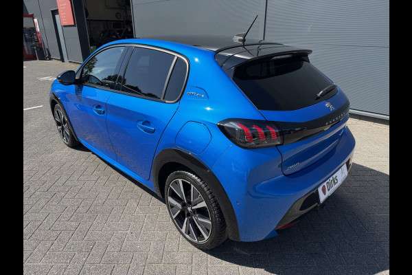 Peugeot 208 100pk GT-Line (Trekhaak - Camera - Adaptieve Cruise Controle - Keyless Entry - Apple Carplay - Navigatie - Automatische Airco -