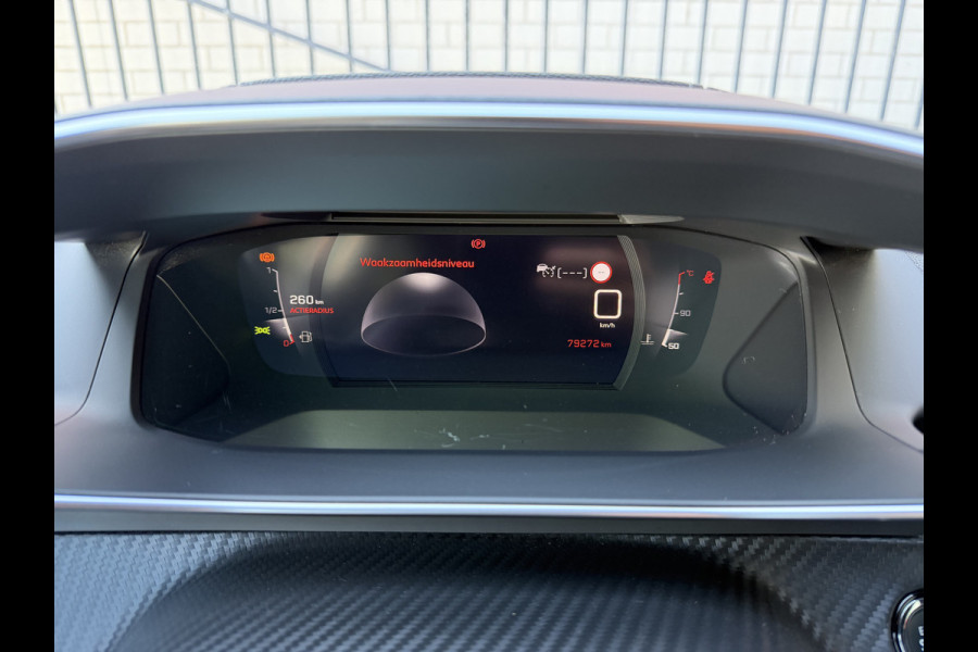 Peugeot 208 100pk GT-Line (Trekhaak - Camera - Adaptieve Cruise Controle - Keyless Entry - Apple Carplay - Navigatie - Automatische Airco -