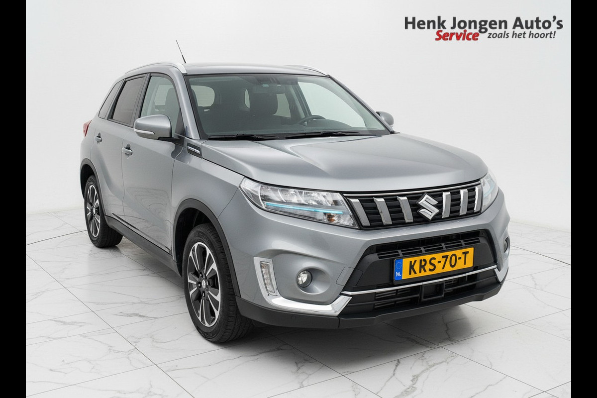 Suzuki Vitara 1.4 Boosterjet Style Rhino Edition Smart Hybrid + Panoramadak Rijklaar + Fabrieksgarantie Henk Jongen Auto's in Helmond,  al 50 jaar service zoals 't hoort!