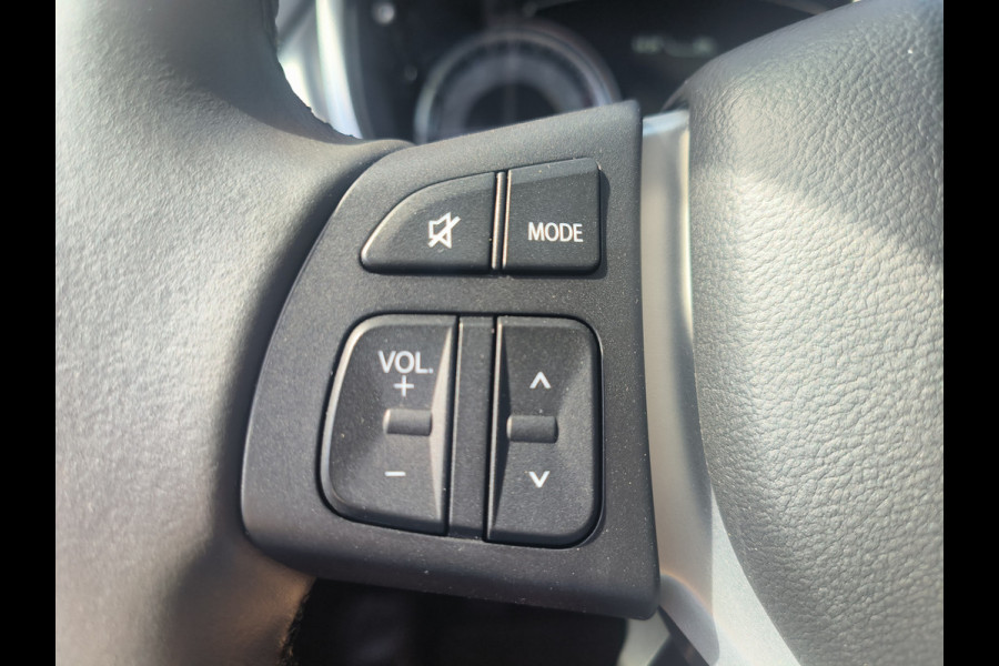 Suzuki Vitara 1.4 Boosterjet Style Rhino Edition Smart Hybrid + Panoramadak Rijklaar + Fabrieksgarantie Henk Jongen Auto's in Helmond,  al 50 jaar service zoals 't hoort!