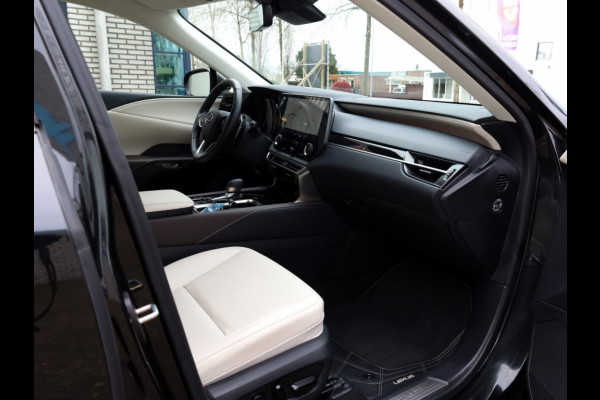 Lexus RX 350h Executive Line | Safety-pack | 360 Camera | Trekhaak | Head-Up