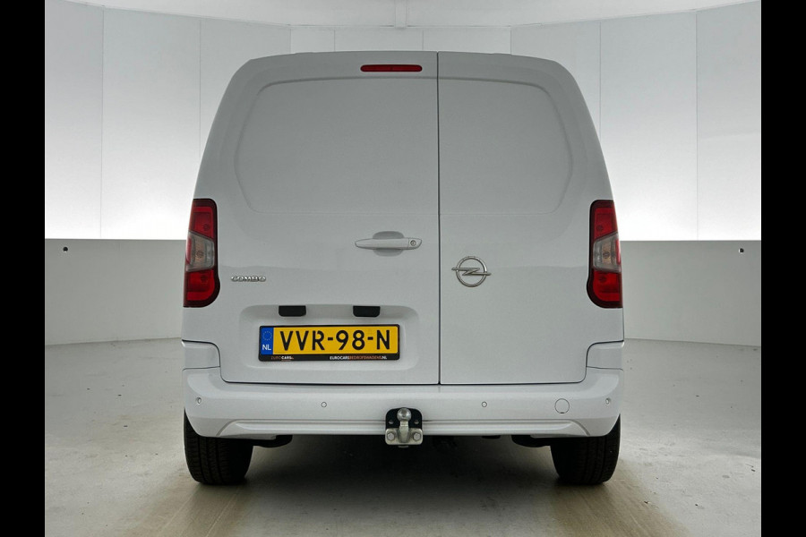Opel Combo 130pk L1 Automaat Apple Carplay Trekhaak Parkeersensoren Airco Cruise control 2-zits