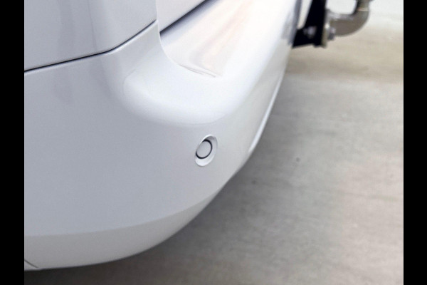 Opel Combo 130pk L1 Automaat Apple Carplay Trekhaak Parkeersensoren Airco Cruise control 2-zits