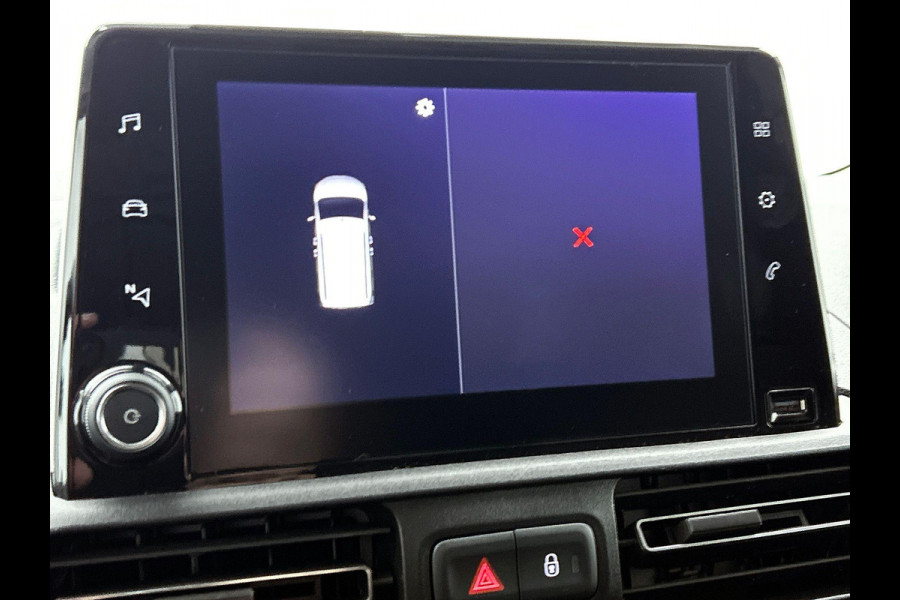 Opel Combo 130pk L1 Automaat Apple Carplay Trekhaak Parkeersensoren Airco Cruise control 2-zits