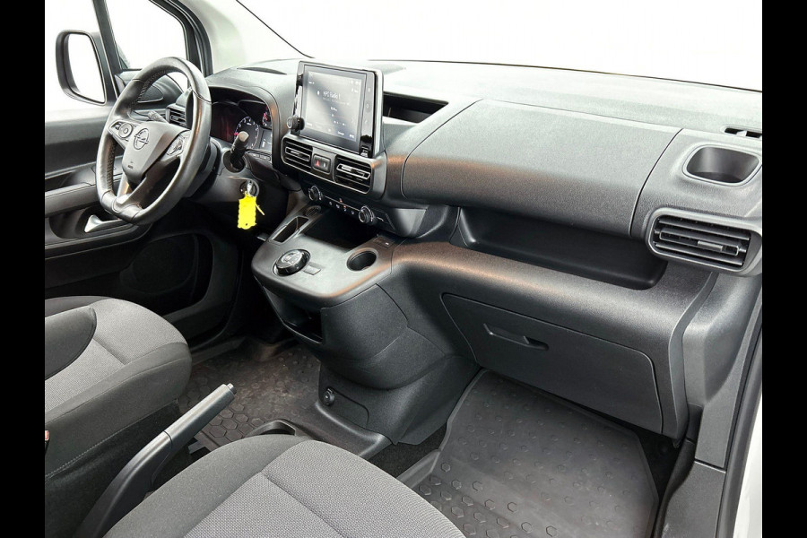 Opel Combo 130pk L1 Automaat Apple Carplay Trekhaak Parkeersensoren Airco Cruise control 2-zits