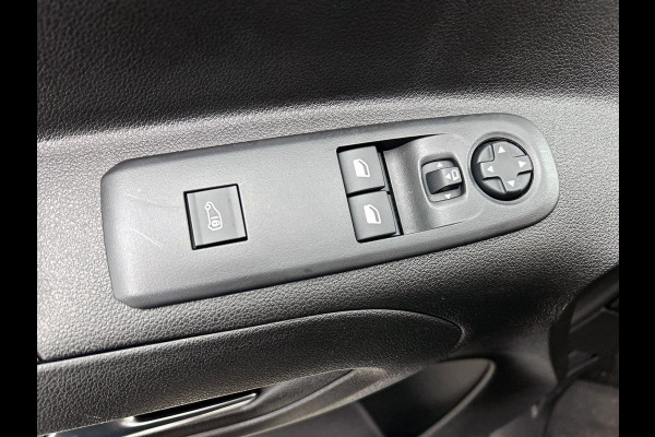 Opel Combo 130pk L1 Automaat Apple Carplay Trekhaak Parkeersensoren Airco Cruise control 2-zits