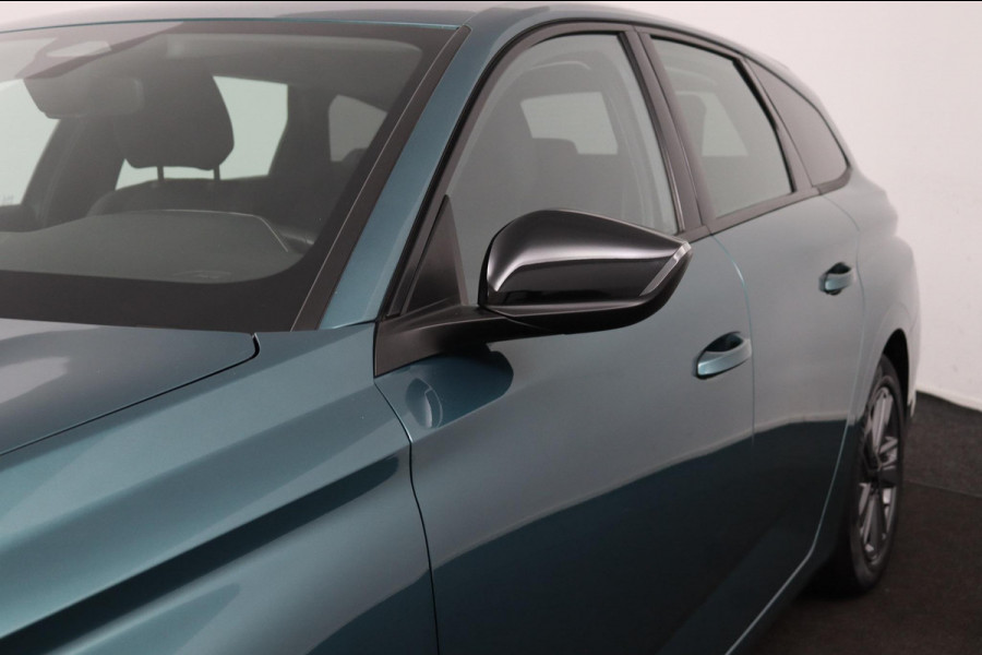 Peugeot 308 SW 1.2*NAVi*CRUISE*ECC*HAAK*CARPLAY*