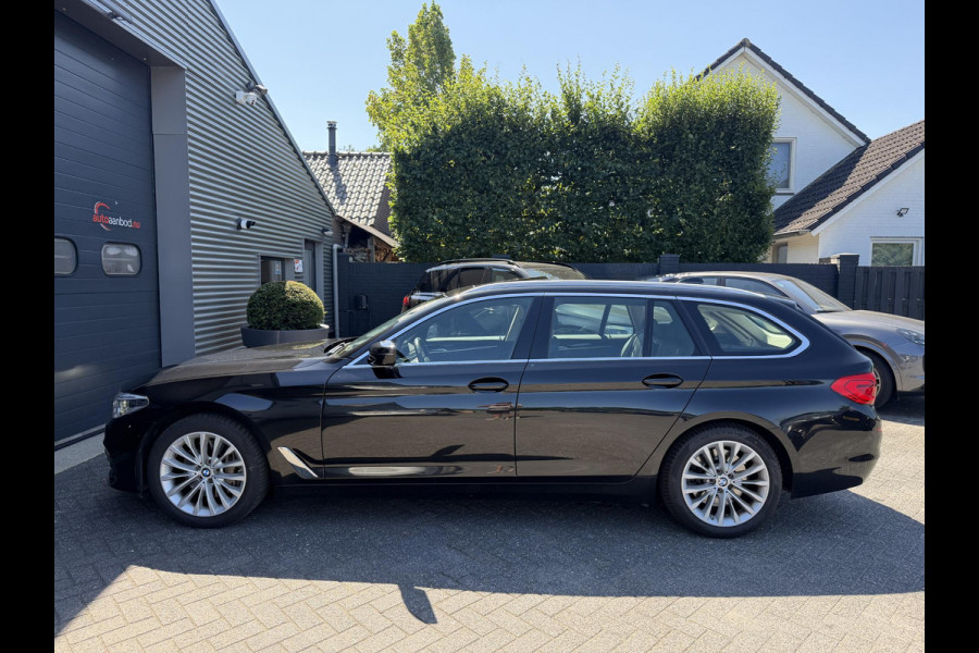 BMW 5 Serie Touring 540i xDrive High Executive Edition | Panoramadak | 360* Camera | Elektrische Achterklep | Climate Control |