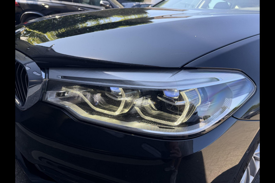 BMW 5 Serie Touring 540i xDrive High Executive Edition | Panoramadak | 360* Camera | Elektrische Achterklep | Climate Control |