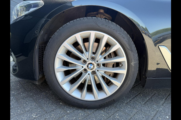 BMW 5 Serie Touring 540i xDrive High Executive Edition | Panoramadak | 360* Camera | Elektrische Achterklep | Climate Control |