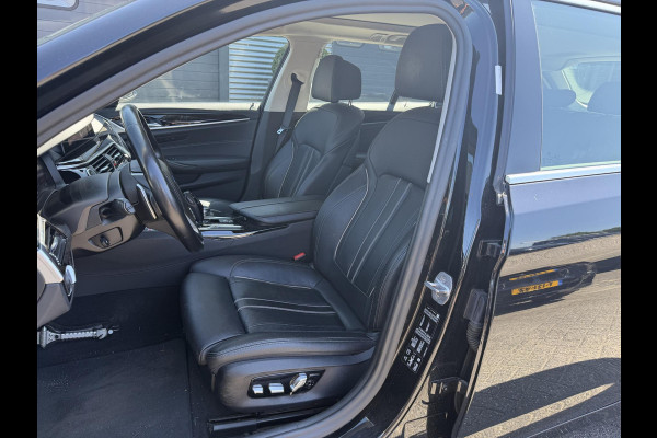 BMW 5 Serie Touring 540i xDrive High Executive Edition | Panoramadak | 360* Camera | Elektrische Achterklep | Climate Control |