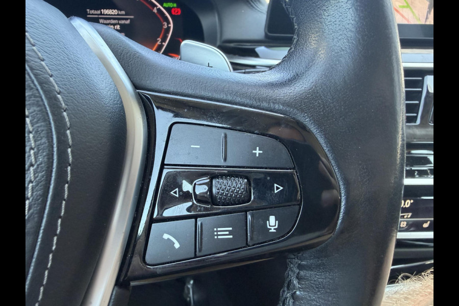 BMW 5 Serie Touring 540i xDrive High Executive Edition | Panoramadak | 360* Camera | Elektrische Achterklep | Climate Control |