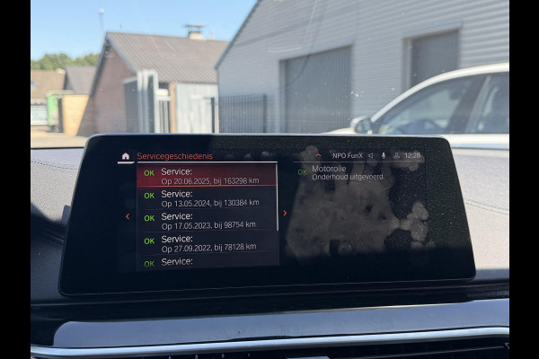 BMW 5 Serie Touring 540i xDrive High Executive Edition | Panoramadak | 360* Camera | Elektrische Achterklep | Climate Control |