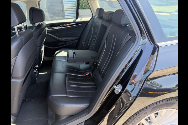 BMW 5 Serie Touring 540i xDrive High Executive Edition | Panoramadak | 360* Camera | Elektrische Achterklep | Climate Control |