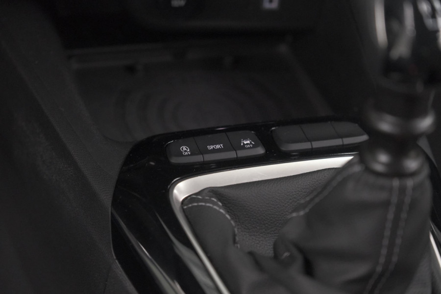 Opel Corsa Turbo 100 GS | Camera | Dodehoekdetectie | Apple Carplay