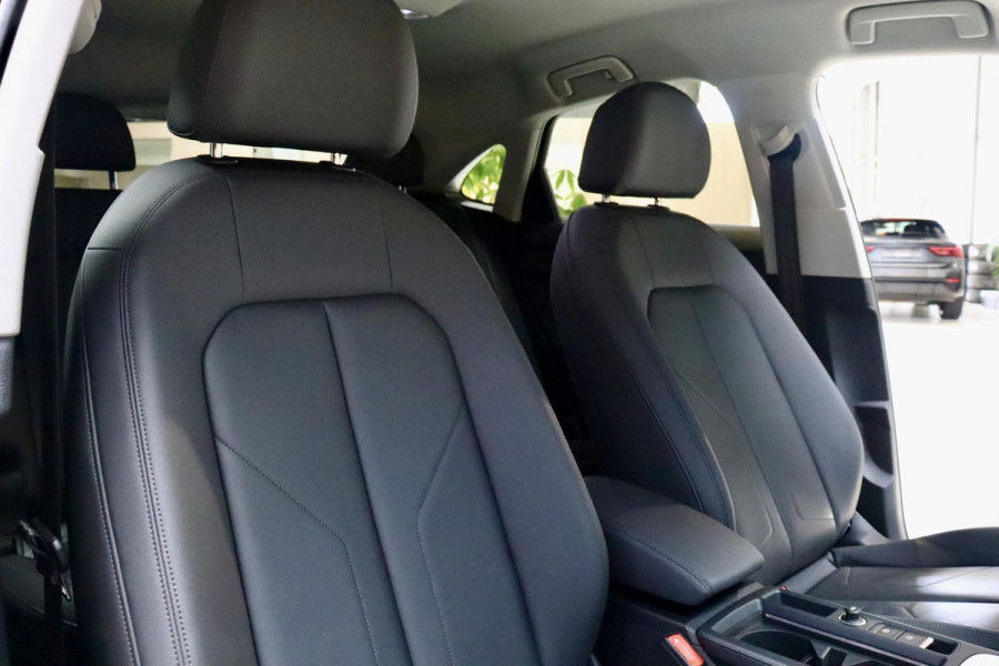 Audi Q3 Sportback 45 TFSI Quattro Pro Line S|Dew silver met.|CAM