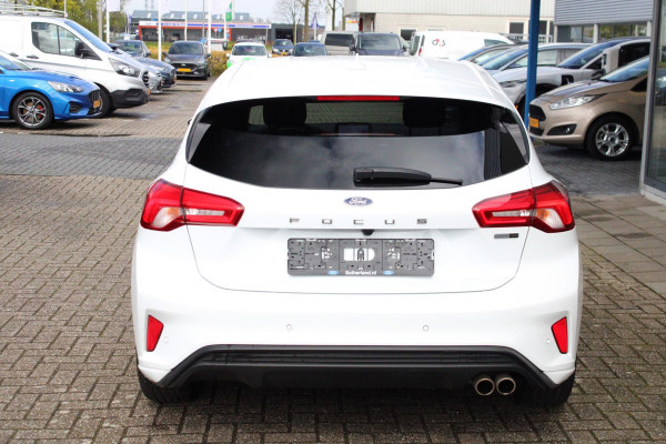 Ford Focus 1.0 EcoBoost Hybrid ST-Line 125 pk | Led Koplampen | Achteruitrij camera |SYNC 3 Navi | Apple Carplay/Android Auto |