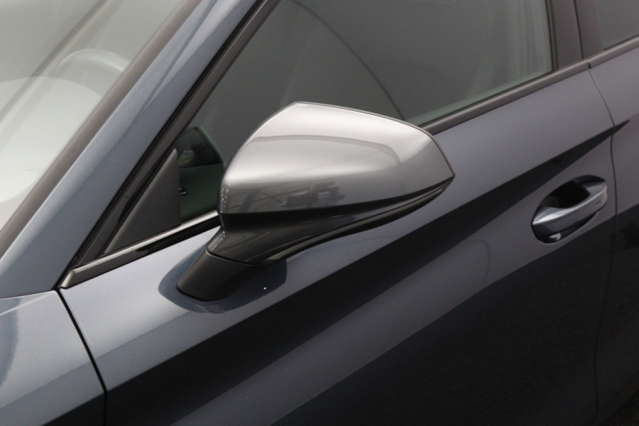 CUPRA Leon 1.4 e-Hybrid VZ 245 PK Performance PHEV, Camera, Kuipstoelen, Navigatie, Stuurverwarming
