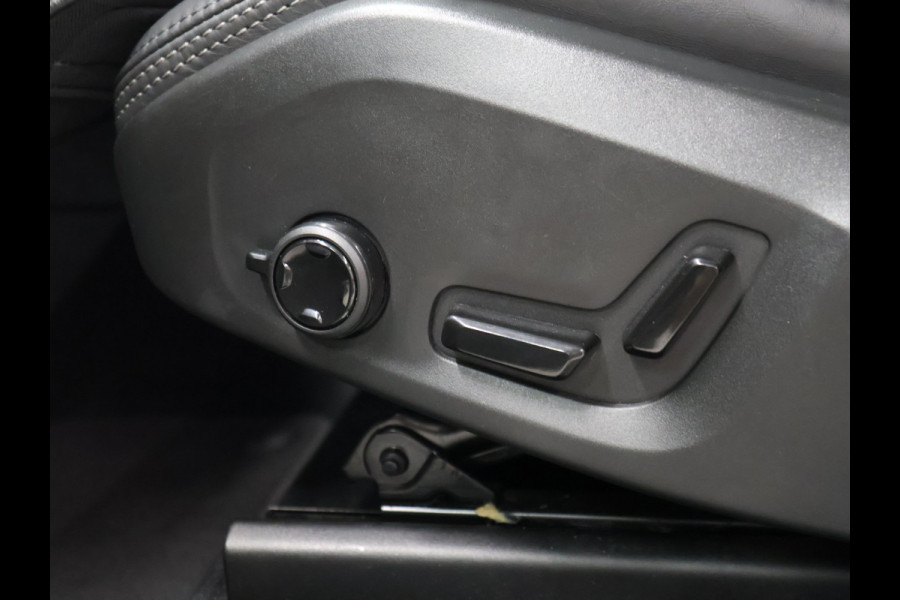 Volvo XC60 2.0 Recharge T8 AWD Inscription [SCHUIFKANTELDAK, ADAPTIVE CRUISE, APPLE CARPLAY, 360 CAMERA, ANDROID, MEMORY SEATS, STOELVERWARMING, STUURVERWARMING, VOL LEDER, ELEKTRISCHE ACHTERKLEP, DIGITAL DASH, CLIMATE CONTROL, NIEUWS