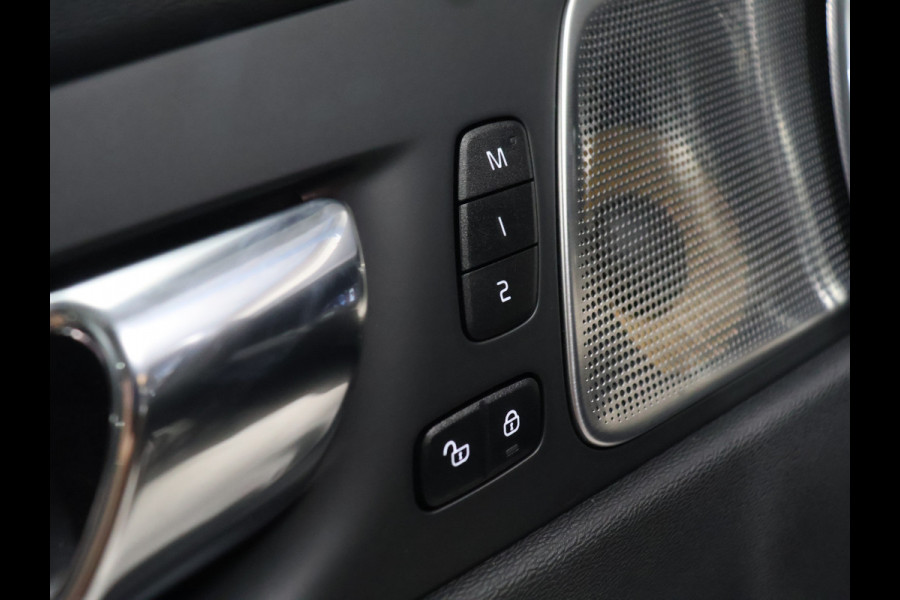Volvo XC60 2.0 Recharge T8 AWD Inscription [SCHUIFKANTELDAK, ADAPTIVE CRUISE, APPLE CARPLAY, 360 CAMERA, ANDROID, MEMORY SEATS, STOELVERWARMING, STUURVERWARMING, VOL LEDER, ELEKTRISCHE ACHTERKLEP, DIGITAL DASH, CLIMATE CONTROL, NIEUWS
