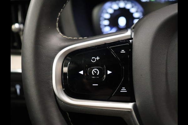 Volvo XC60 2.0 Recharge T8 AWD Inscription [SCHUIFKANTELDAK, ADAPTIVE CRUISE, APPLE CARPLAY, 360 CAMERA, ANDROID, MEMORY SEATS, STOELVERWARMING, STUURVERWARMING, VOL LEDER, ELEKTRISCHE ACHTERKLEP, DIGITAL DASH, CLIMATE CONTROL, NIEUWS