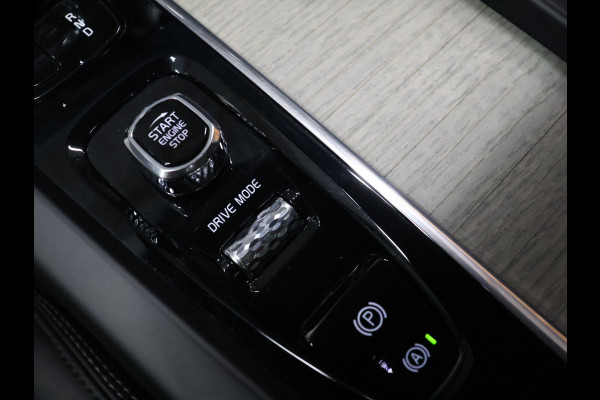 Volvo XC60 2.0 Recharge T8 AWD Inscription [SCHUIFKANTELDAK, ADAPTIVE CRUISE, APPLE CARPLAY, 360 CAMERA, ANDROID, MEMORY SEATS, STOELVERWARMING, STUURVERWARMING, VOL LEDER, ELEKTRISCHE ACHTERKLEP, DIGITAL DASH, CLIMATE CONTROL, NIEUWS