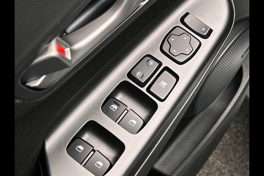 Hyundai Kona 1.0T Fashion | Trekhaak | Krell | Camera | Stoelverwarming | Carplay | Keyless | Cruise/Control | Climate/Control |