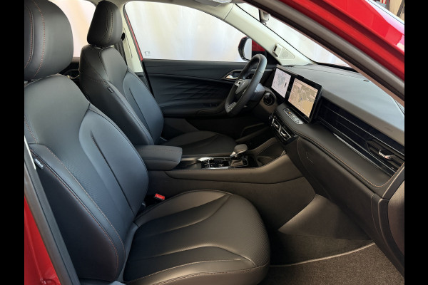 MG MG HS PHEV 1.5 TGDI LUXURY PHEV PLUG-IN HYBRIDE | LEER | 272PK NIEUWE AUTO | >1.000 KM TOTAAL BEREIK | 360° CAMERA | ELEKTRISCHE ACHTERKLEP