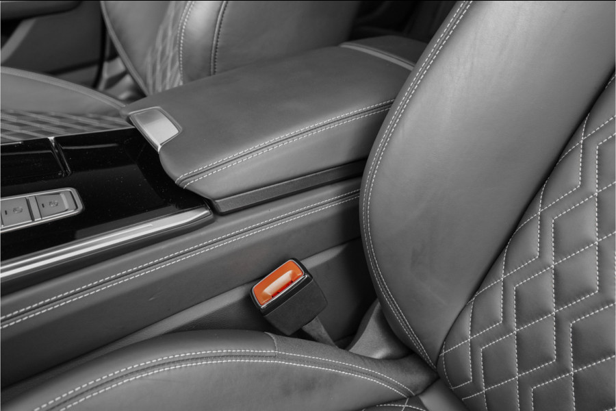 Audi A6 Avant 55 TFSI e Quattro Pro Line S Competition Pano S-Sportstoelen B&O ACC Trekhaak 21"