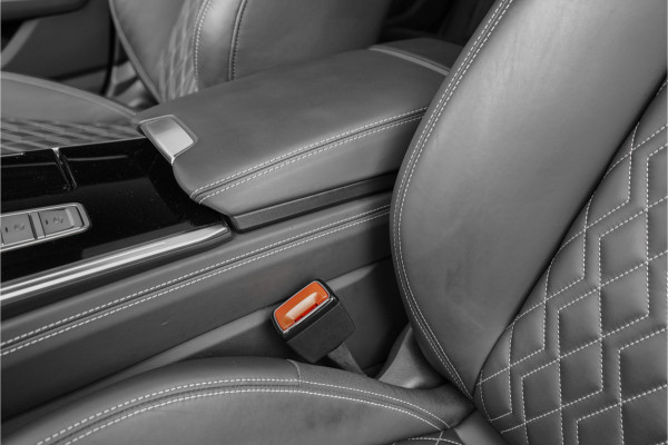 Audi A6 Avant 55 TFSI e Quattro Pro Line S Competition Pano S-Sportstoelen B&O ACC Trekhaak 21"