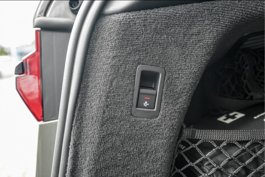Audi A6 Avant 55 TFSI e Quattro Pro Line S Competition Pano S-Sportstoelen B&O ACC Trekhaak 21"