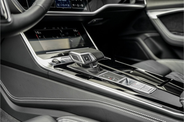Audi A6 Avant 55 TFSI e Quattro Pro Line S Competition Pano S-Sportstoelen B&O ACC Trekhaak 21"