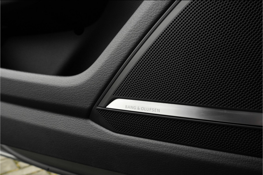Audi A6 Avant 55 TFSI e Quattro Pro Line S Competition Pano S-Sportstoelen B&O ACC Trekhaak 21"