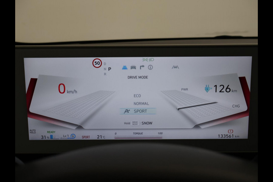 Hyundai IONIQ 5 STYLE 73kWh + TREKHAAK | 19 INCH | SOH 96% | CAMERA | APPLE CARPLAY | ADAPTIVE CRUISE